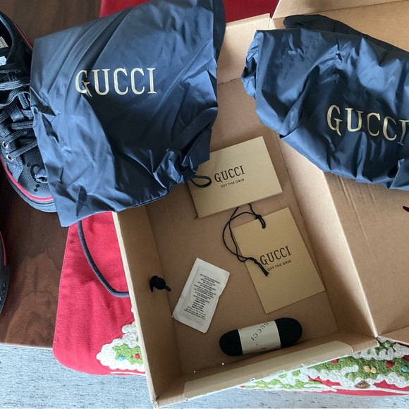 Gucci 1977 low top sneakers (37) - Picture 9 of 11